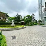 Nice Studio Apt, High Floor, Lake View, Quick To Airport