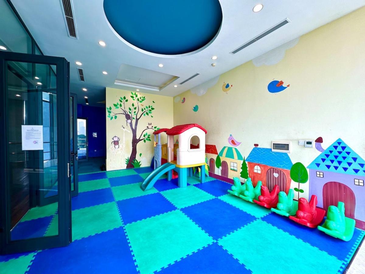 Apt, High Floor, View, Quick To Airport Apartment