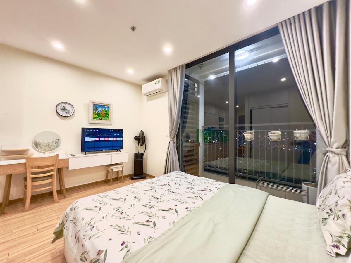 Apt, High Floor, View, Quick To Airport Căn hộ Hà Nội
