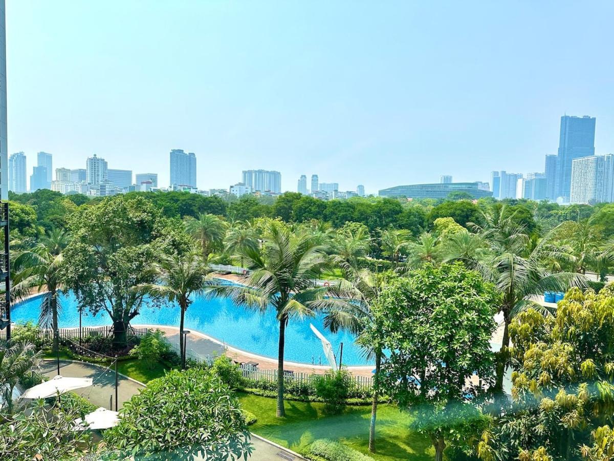 Apt, High Floor, View, Quick To Airport Căn hộ *