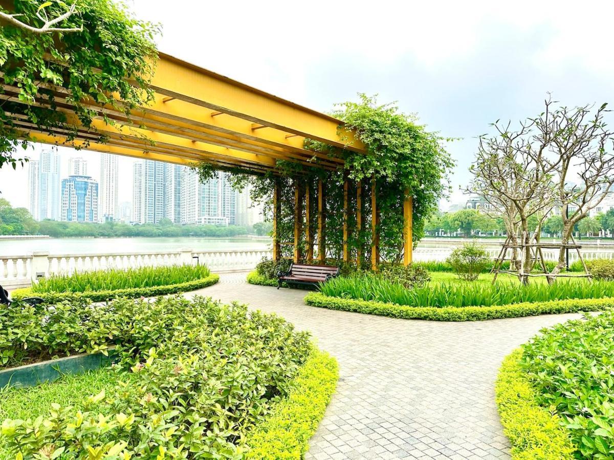Căn hộ Apt, High Floor, View, Quick To Airport Hà Nội